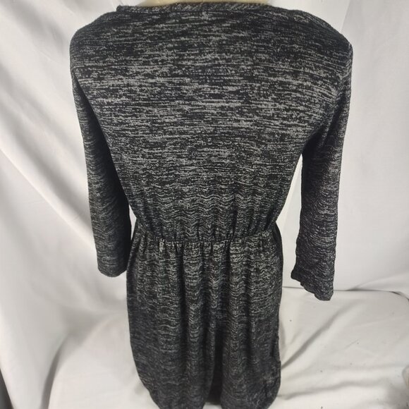 12pm by Mon Ami Womens 3/4 Sleeve Pullover Top Black Long Tail Sz Large - Picture 6 of 9